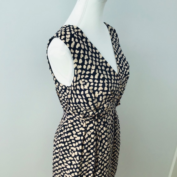 WHISTLES size 8 fitted sleeveless dress in blue and cream silk - Picture 9 of 13